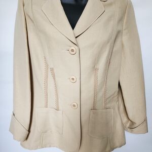 Emma James‎ Classic Beige Blazer